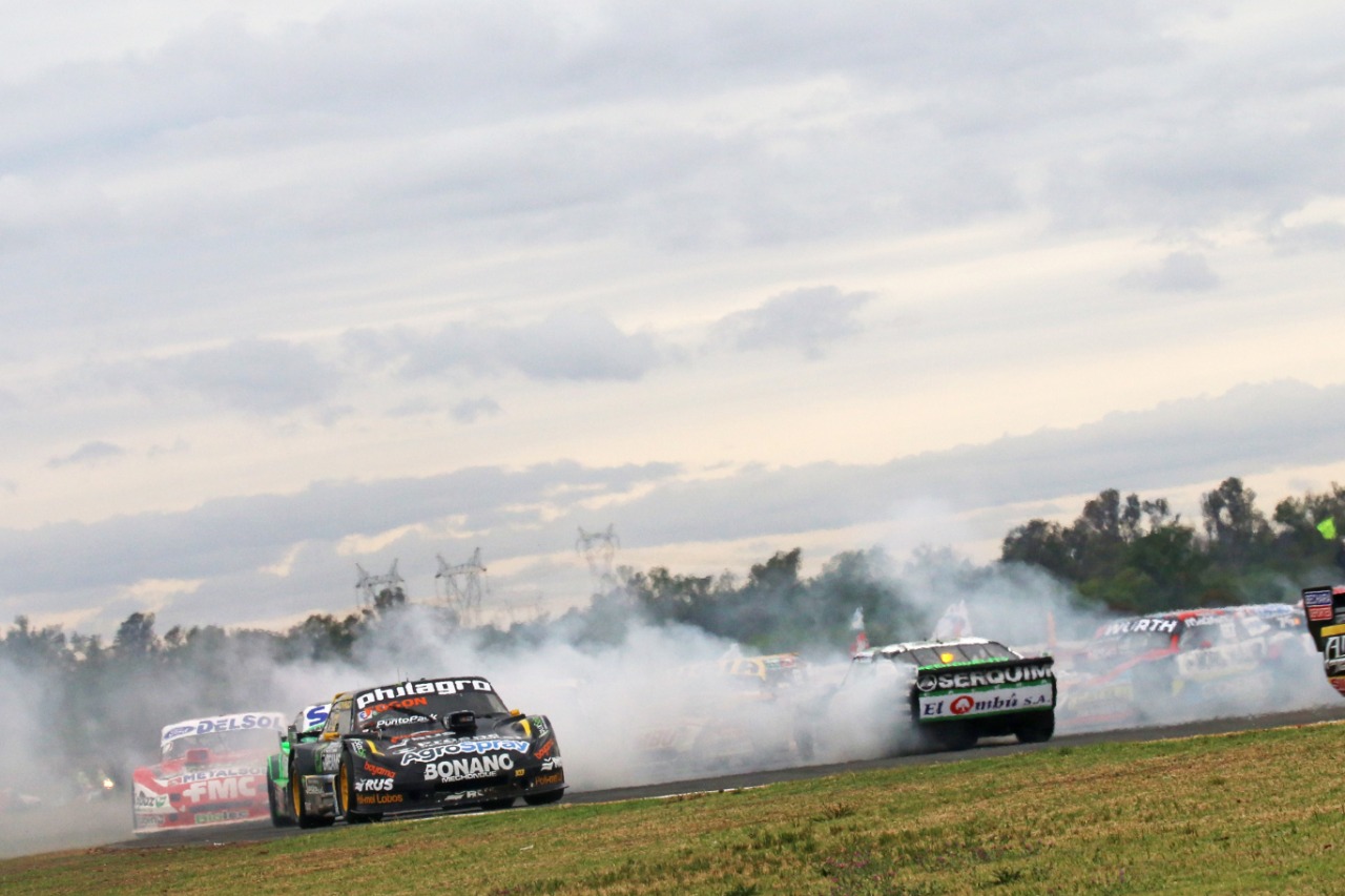 Final Turismo Carretera en San Nicolás: WhatsApp Image 2022-10-31 at 15.14.34 (1).jpeg